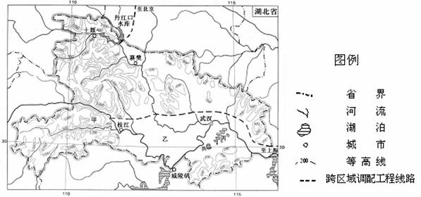 河段称为荆江,这里江面开阔,水流平缓,河道弯曲,素有"九曲回肠"之称